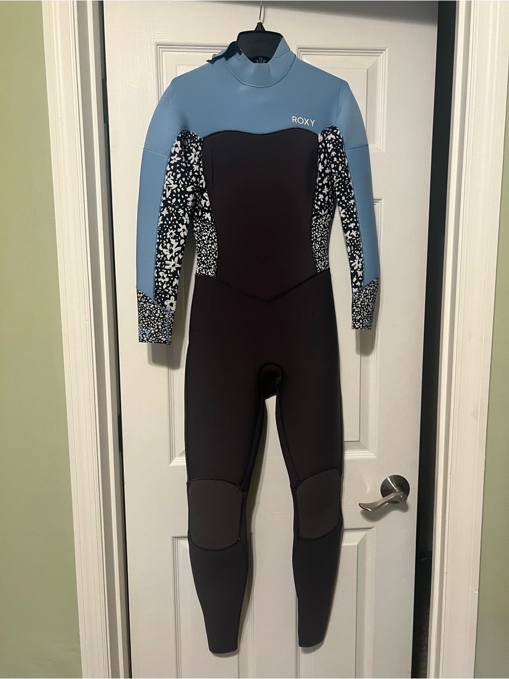 Roxy Swell Series Full Wetsuit in Blue and Black